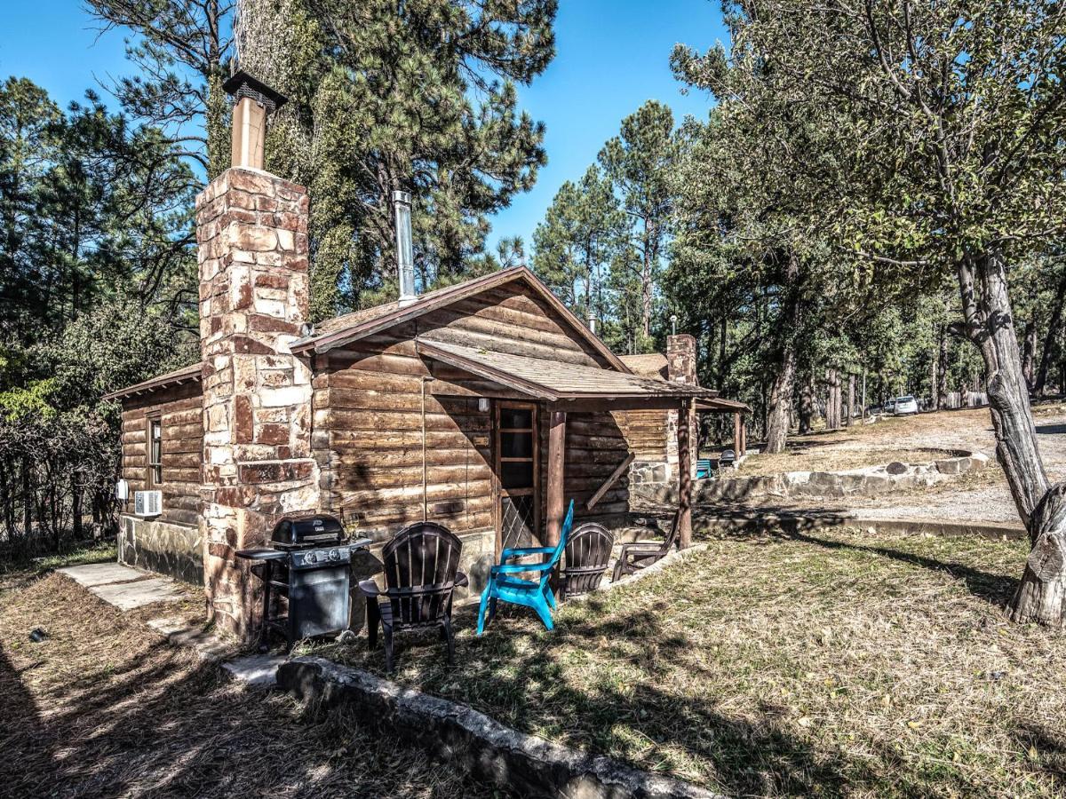 Perfect Cabin, 2 Bedrooms, Fireplace, Midtown, Sleeps 5 Ruidoso Exterior photo