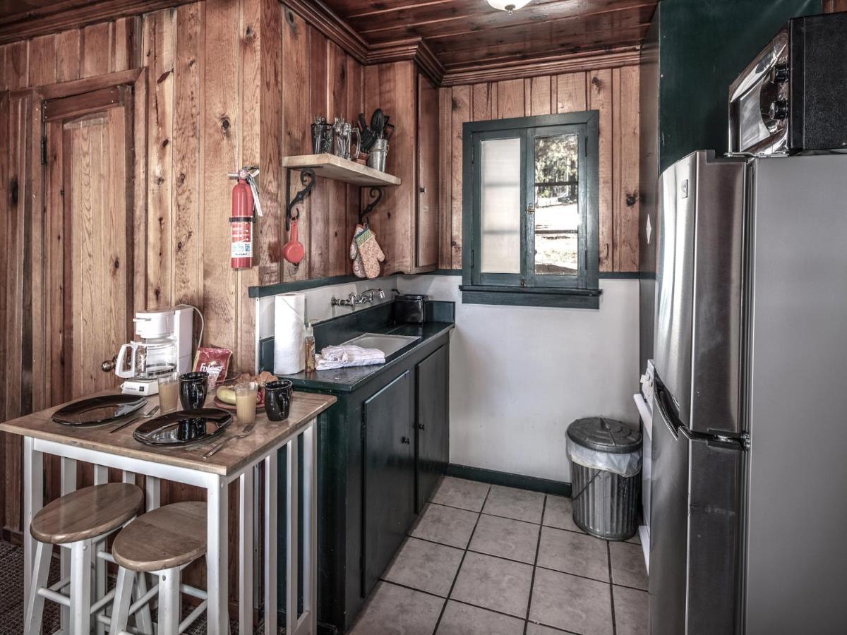 Perfect Cabin, 2 Bedrooms, Fireplace, Midtown, Sleeps 5 Ruidoso Exterior photo